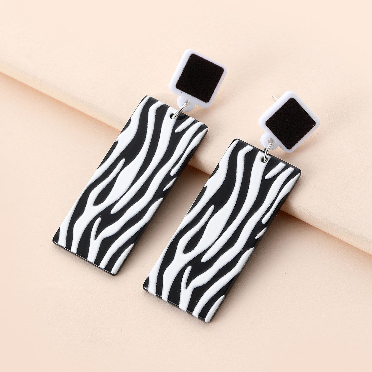 Wholesale Black & White Stripes Acrylic Earrings